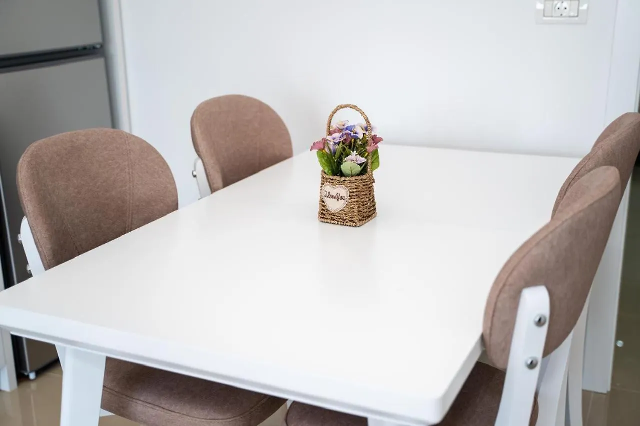 Rusi Apartments Sarandë Albánie