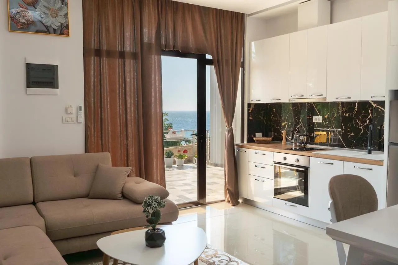 Rusi Apartments Sarandë 0*,