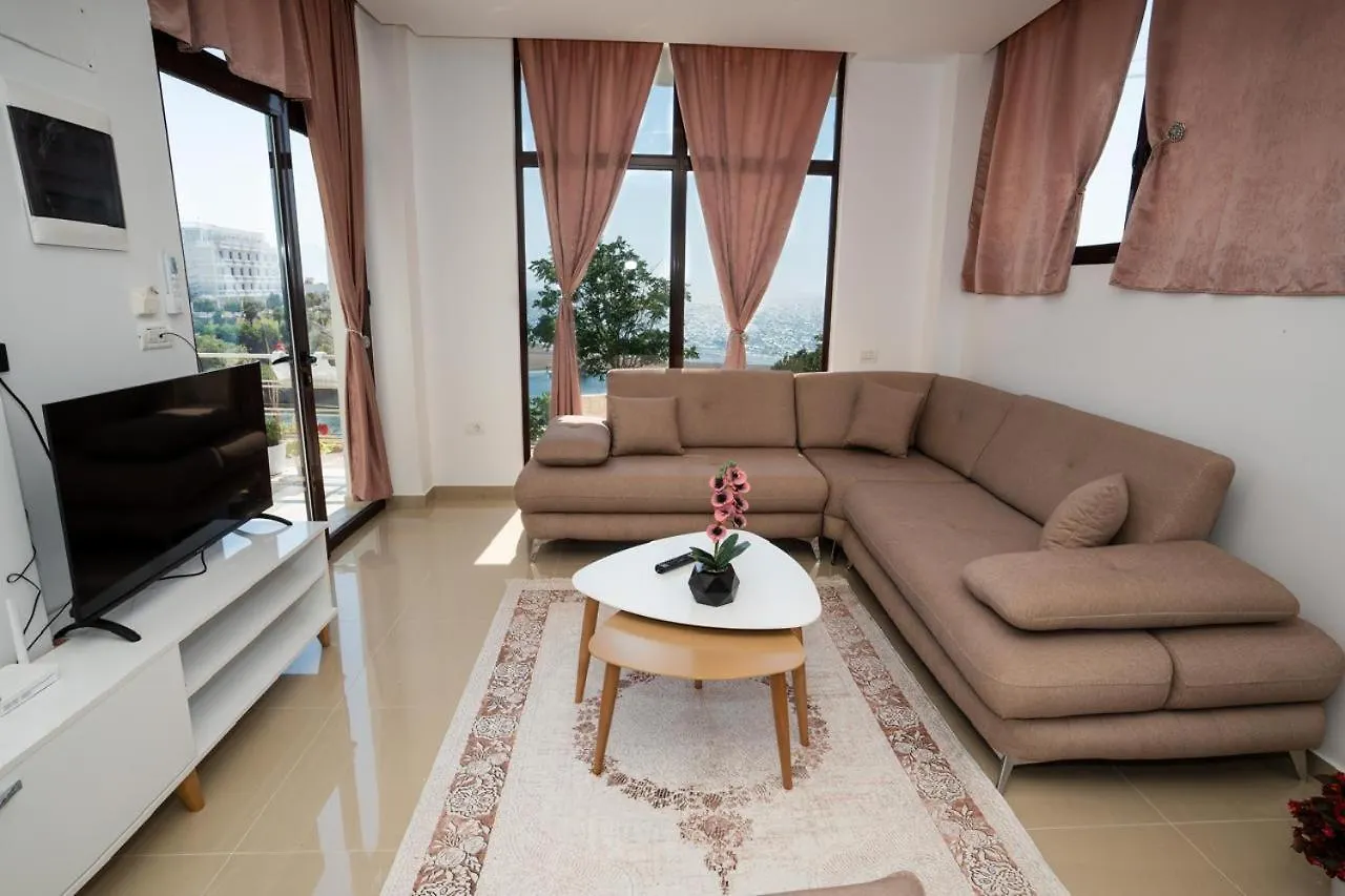 Rusi Apartments Sarandë 0*,